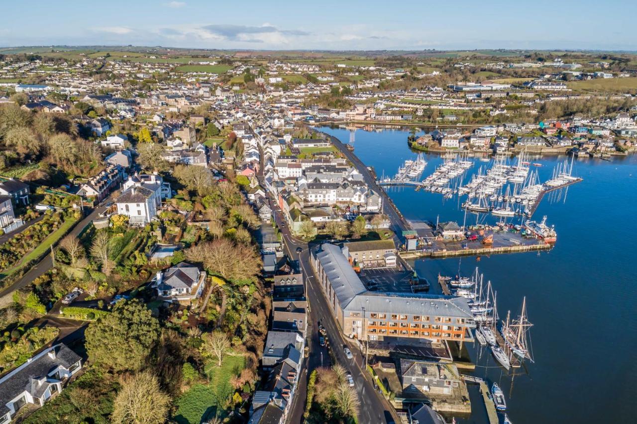 The Town House Kinsale, Hosted By Exquisite Holiday Homes, Sleeps 16 Eksteriør bilde