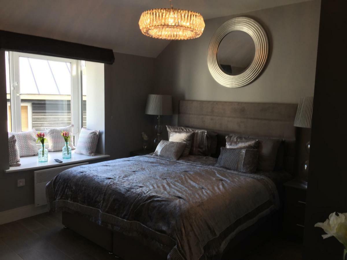 The Town House Kinsale, Hosted By Exquisite Holiday Homes, Sleeps 16 Eksteriør bilde