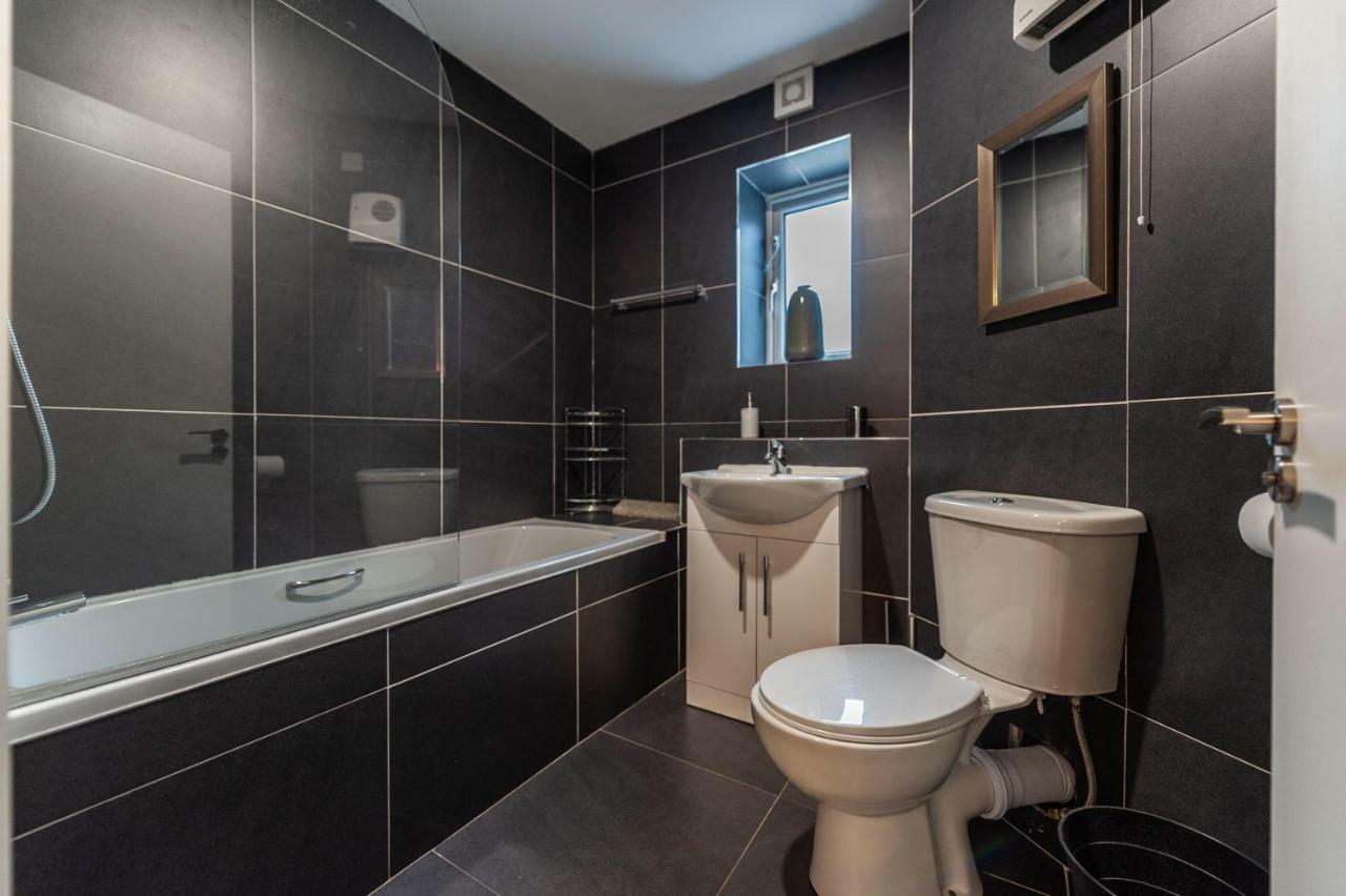 The Town House Kinsale, Hosted By Exquisite Holiday Homes, Sleeps 16 Eksteriør bilde