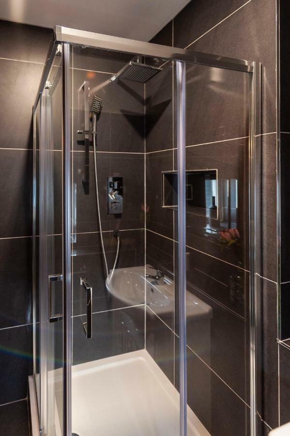 The Town House Kinsale, Hosted By Exquisite Holiday Homes, Sleeps 16 Eksteriør bilde