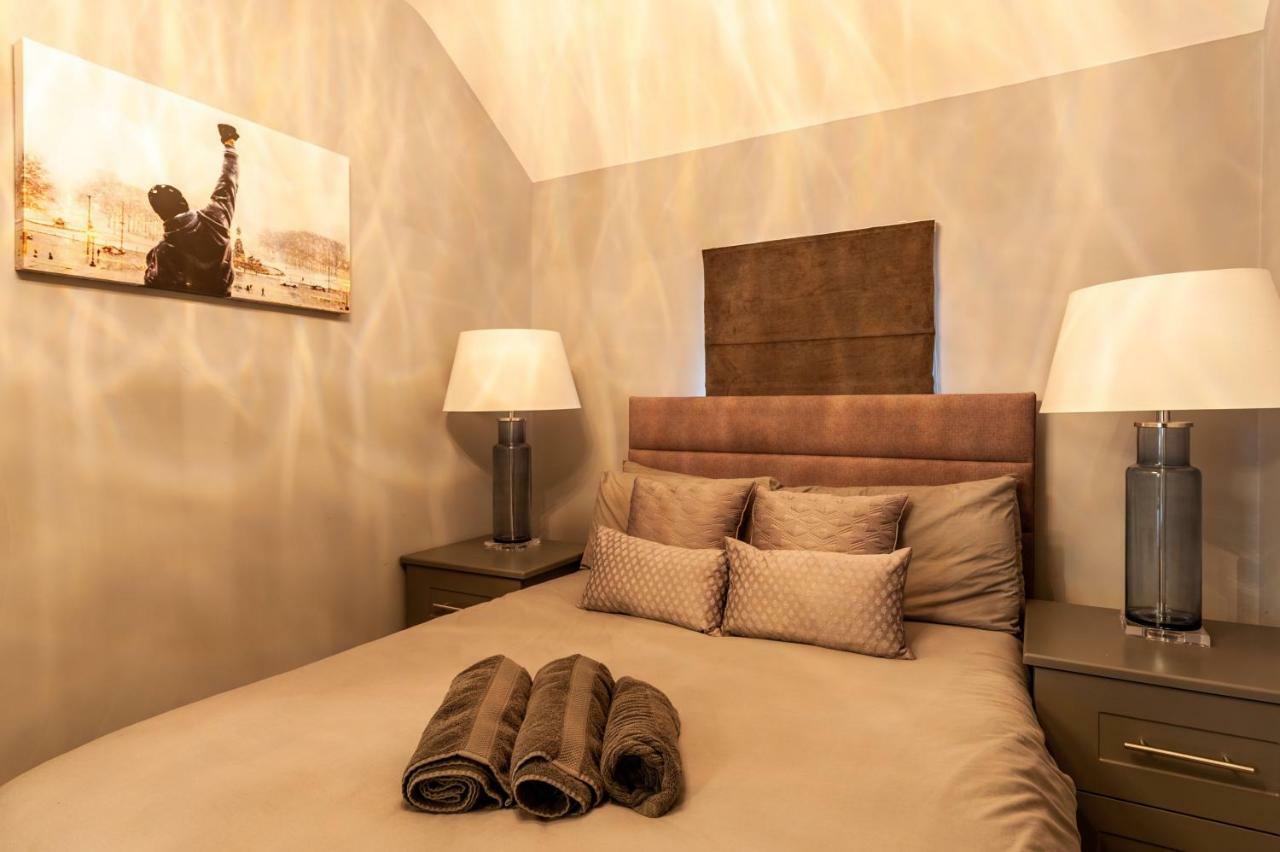 The Town House Kinsale, Hosted By Exquisite Holiday Homes, Sleeps 16 Eksteriør bilde