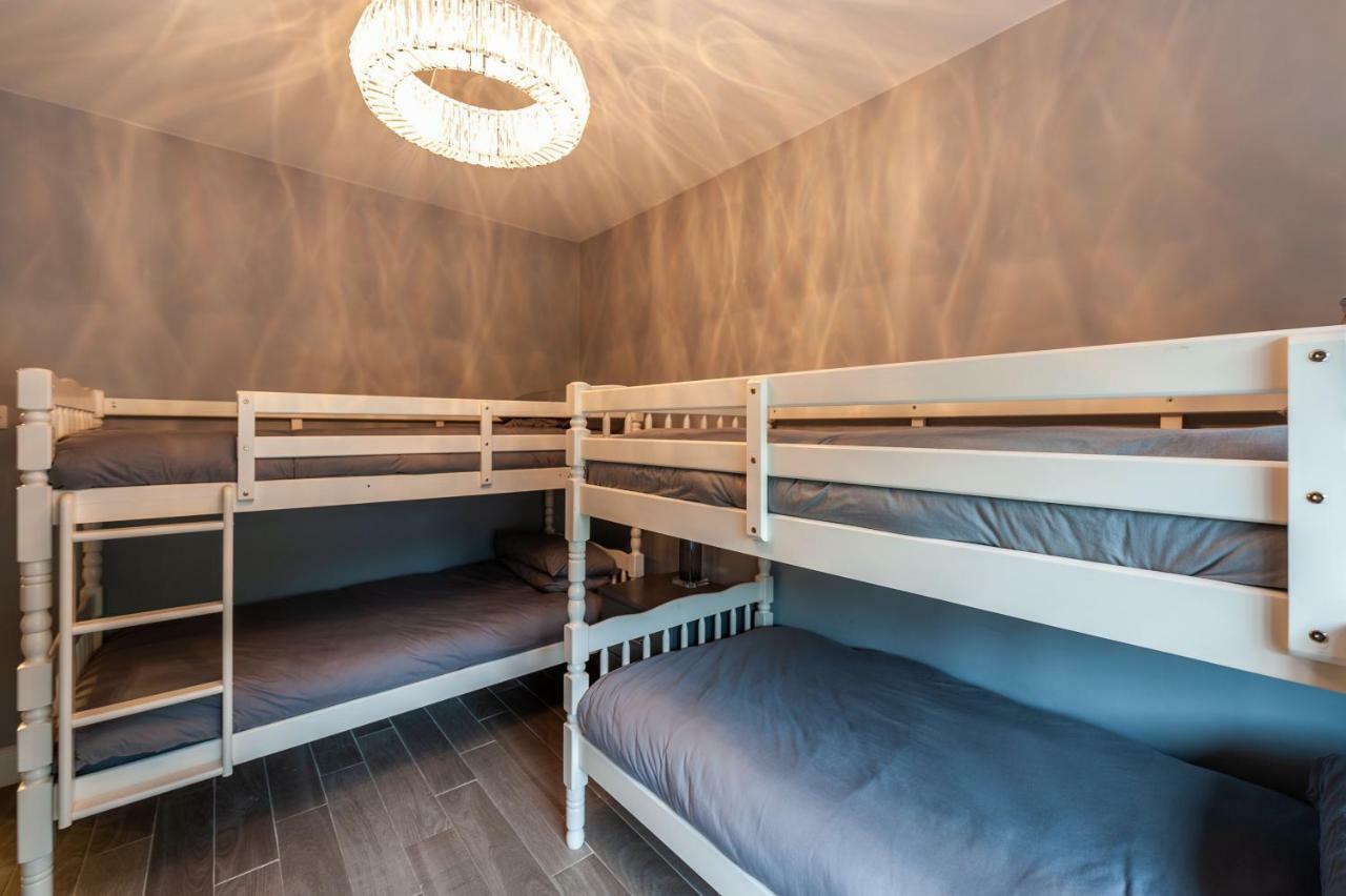 The Town House Kinsale, Hosted By Exquisite Holiday Homes, Sleeps 16 Eksteriør bilde